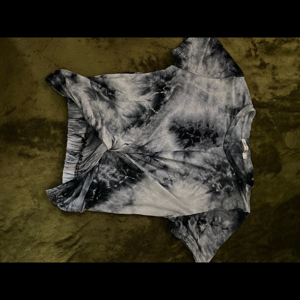marble scrunched top